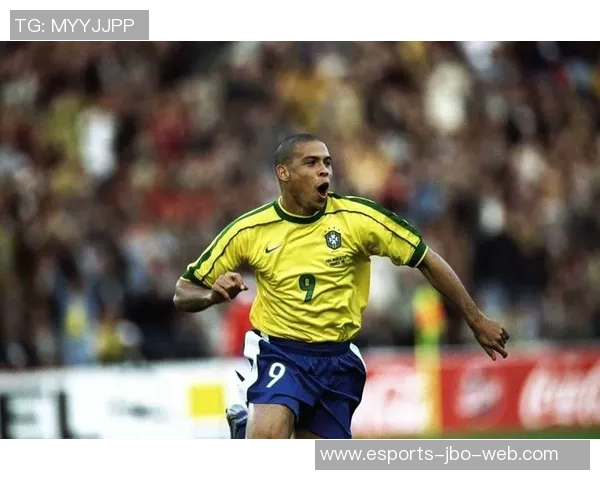 全球知名俱乐部最新签约足球球星完整名单与实力分析